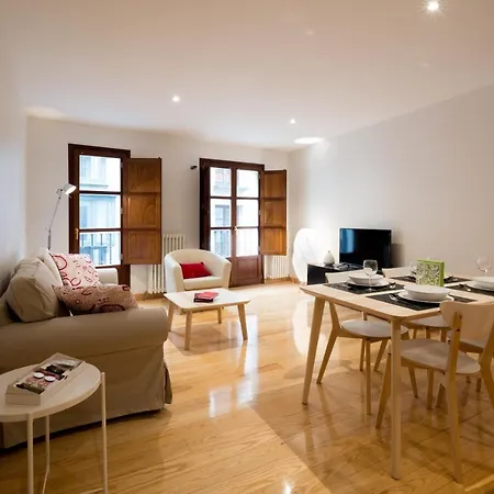 Pucela Apartmets Valladolid Buitenkant foto
